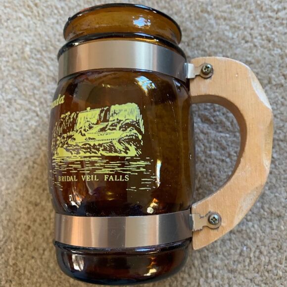 Niagara Falls Canada Wooden Handle Amber Glass Mug - Picture 3 of 5
